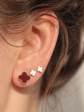 Clover Stud Earrings in Burgundy,White  and Black Women Jewelry